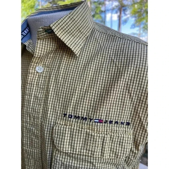 Tommy jeans, shirt, short sleeve button up, yellow, and black plaid size medium - Picture 2 of 6